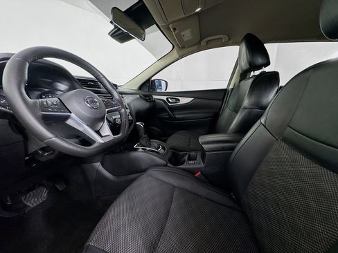 Used 2020 Nissan Rogue Sport SV w/ Technology Package image 21