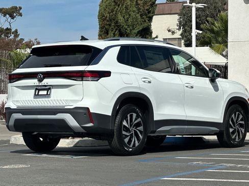 New 2026 Volkswagen Tiguan S image 5