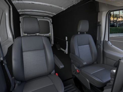 New 2026 Ford Transit 250 148 Medium Roof w/ Load Area Protection Package RWD image 10