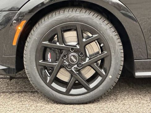 New 2026 MINI Cooper S image 8