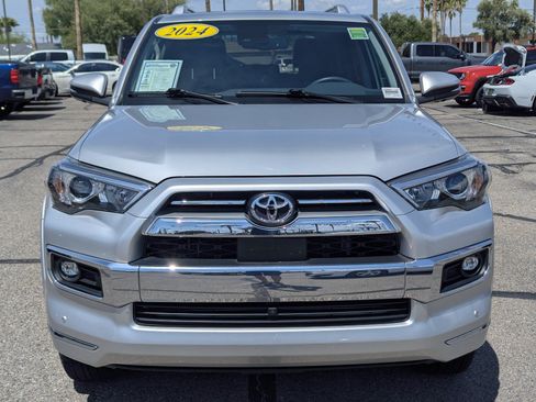 Used 2024 Toyota 4Runner Limited AWD/4WD image 6