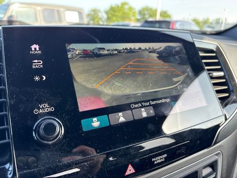Used 2023 Honda Passport TrailSport image 24