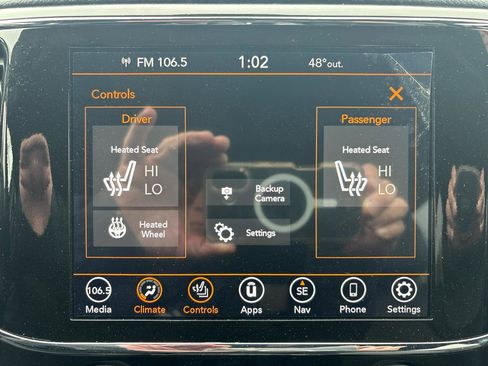 Used 2022 Jeep Grand Cherokee Limited image 17