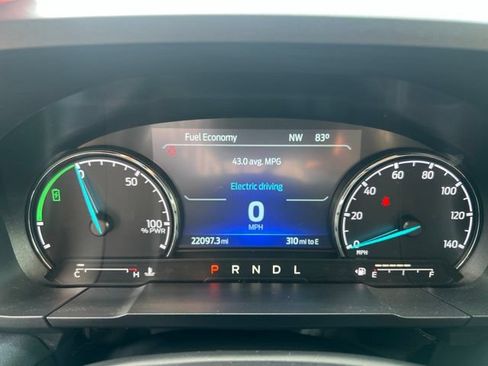 Used 2024 Ford Maverick Lariat FWD image 23