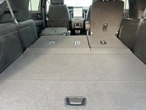 New 2026 GMC Yukon XL Denali w/ Sun & Power Step Package AWD/4WD image 13