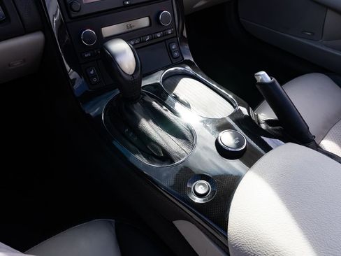 Used 2009 Chevrolet Corvette Convertible w/ Preferred Equipment Group image 17