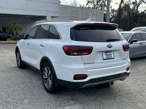 Used 2019 Kia Sorento EX image 4