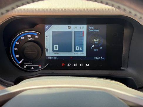 Used 2024 Ford Bronco Wildtrak AWD/4WD image 24