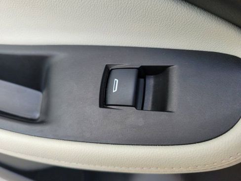 Used 2024 Buick Encore GX Preferred w/ Comfort Package image 17