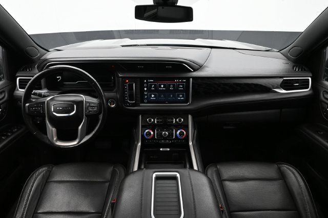 Used 2022 GMC Yukon Denali AWD/4WD image 13