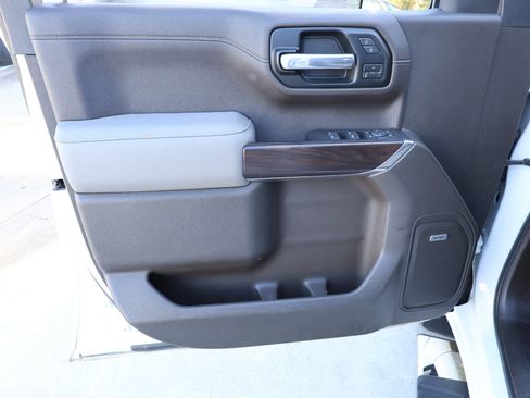 Used 2019 GMC Sierra 1500 SLT w/ SLT Premium Plus Package image 35