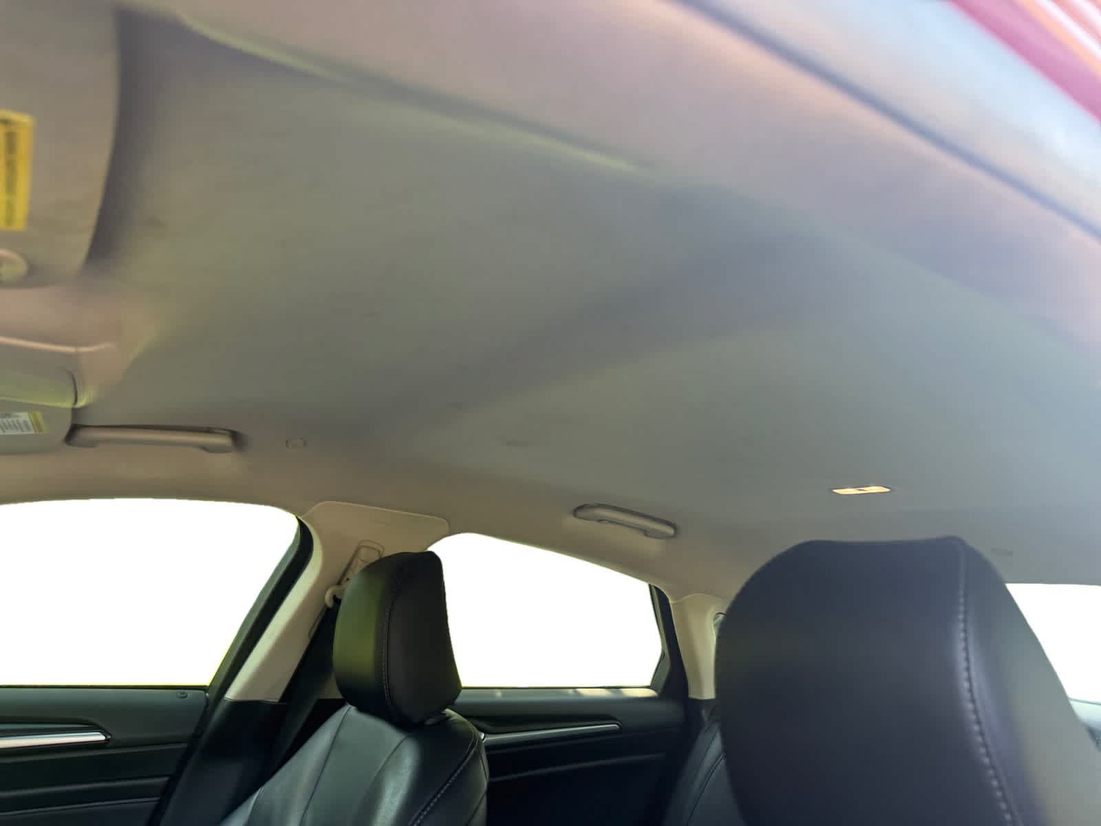 Used 2020 Ford Fusion Energi Titanium FWD image 12
