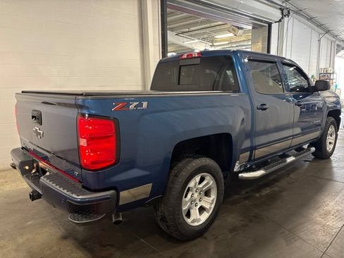 Used 2018 Chevrolet Silverado 1500 LT w/ All Star Edition AWD/4WD image 4