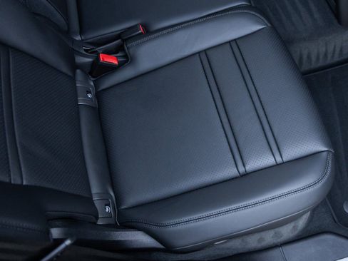 New 2026 Porsche Cayenne image 40