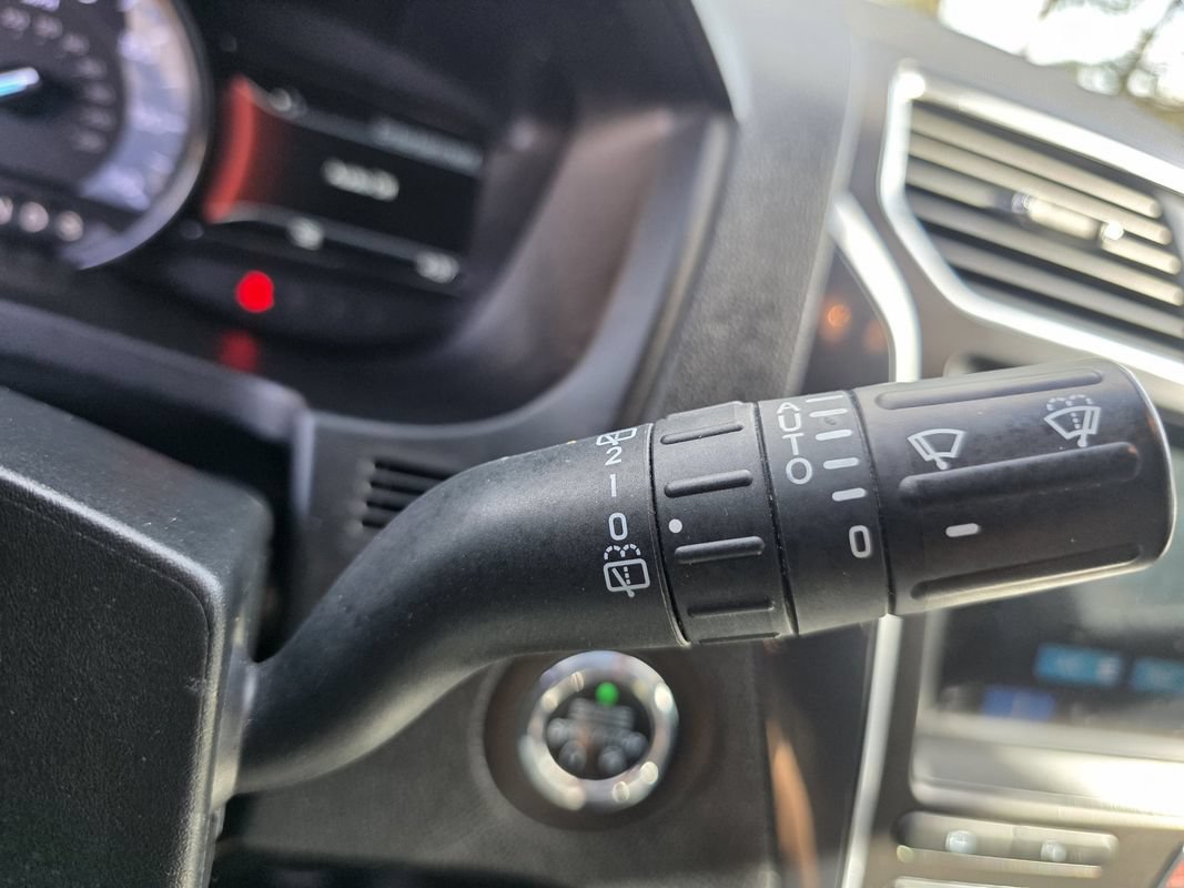 Used 2018 Ford Explorer Sport w/ Equipment Group 401A AWD/4WD image 29