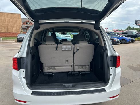 Used 2022 Honda Odyssey EX-L image 18