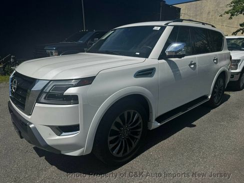 Used 2023 Nissan Armada Platinum w/ Cargo Package AWD/4WD image 1