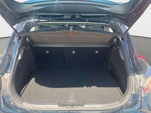 Used 2020 Toyota Corolla SE image 14