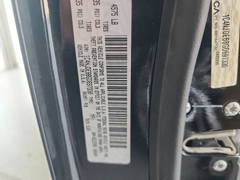 Used 2016 Jeep Compass High Altitude AWD/4WD image 31