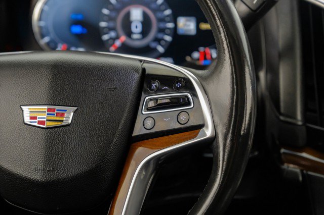 Used 2018 Cadillac Escalade ESV Luxury RWD image 17