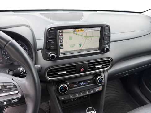 Used 2020 Hyundai Kona Ultimate AWD/4WD image 12