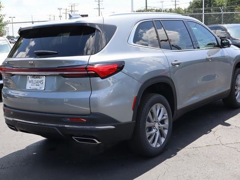 New 2025 Buick Enclave Preferred image 6