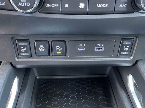 New 2025 Nissan Frontier SV w/ SV Convenience Package image 25