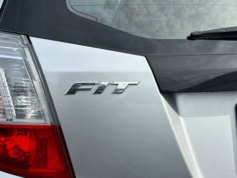 Used 2012 Honda Fit image 7