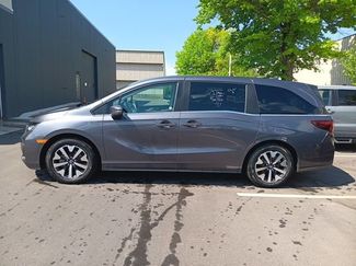 Used 2025 Honda Odyssey EX-L video 2