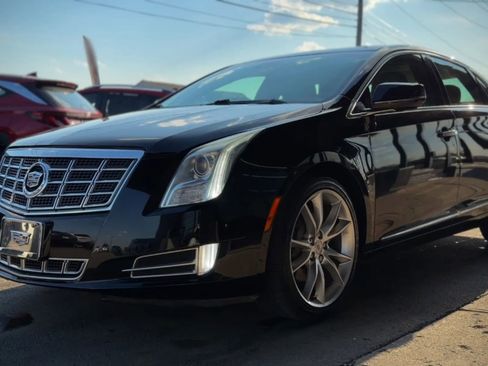 Used 2013 Cadillac XTS Premium image 5