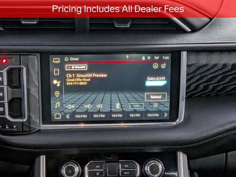 Used 2023 GMC Yukon Denali AWD/4WD image 18