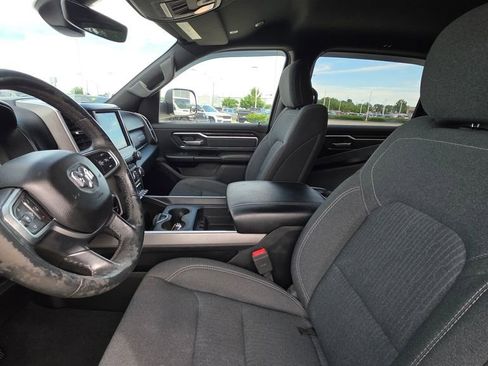 Used 2019 RAM 1500 Big Horn AWD/4WD image 11