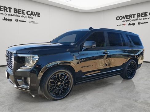 Used 2023 GMC Yukon Denali Ultimate image 3