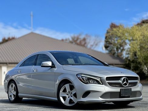 Used 2017 Mercedes-Benz CLA 250 image 3