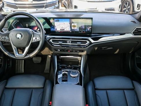 Used 2023 BMW 330i Sedan w/ Convenience Package image 14