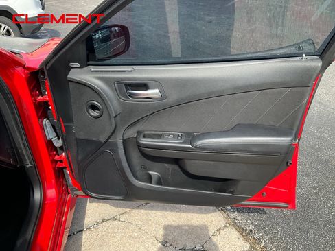 Used 2022 Dodge Charger R/T w/ Blacktop Package RWD image 34