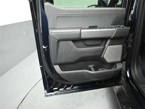 Used 2024 Ford F150 Lightning Lariat image 24