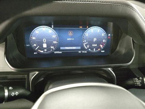 Certified 2024 Land Rover Defender 90 X-Dynamic SE image 21