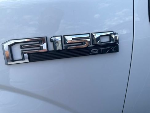 Used 2019 Ford F150 XL w/ Equipment Group 101A Mid AWD/4WD image 2