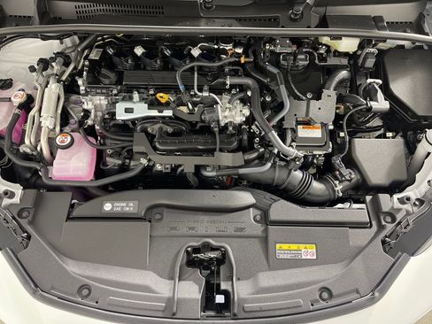 New 2026 Toyota Prius Plug-In Hybrid image 9