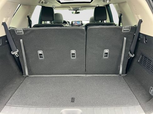 New 2026 Nissan Pathfinder SL AWD/4WD image 5