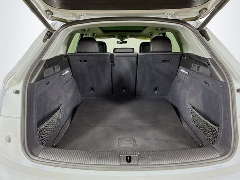 Used 2020 Audi Q5 2.0T Premium w/ Convenience Package image 26