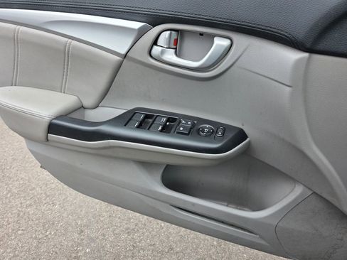 Used 2015 Honda Civic EX-L image 10
