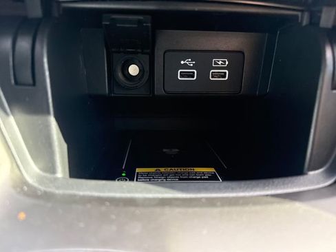 Used 2022 Honda Accord Touring image 32