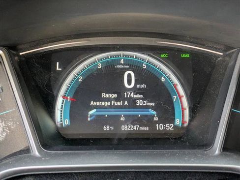 Used 2016 Honda Civic Touring image 9