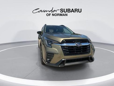 Used 2026 Subaru Ascent Limited AWD/4WD image 3