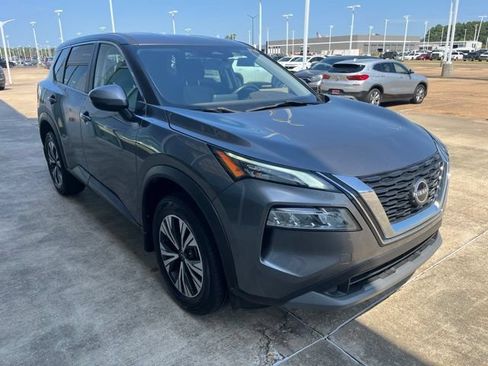 Used 2023 Nissan Rogue SV FWD image 5