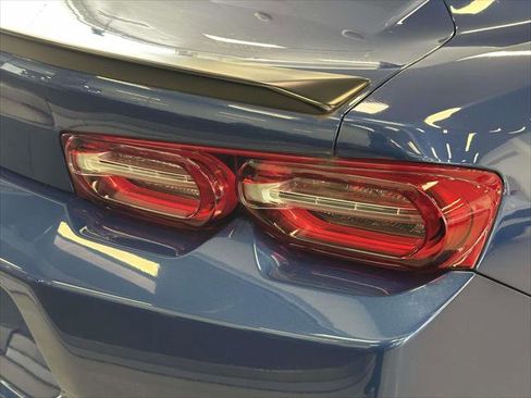 Used 2023 Chevrolet Camaro LT w/ Technology Package image 9