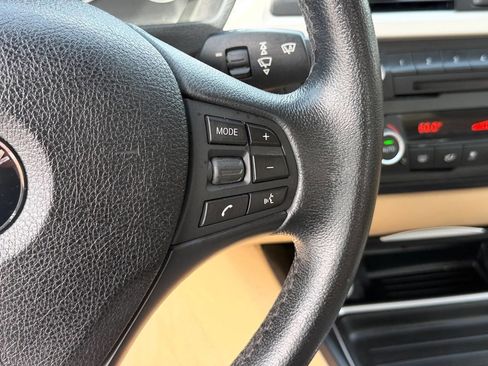 Used 2014 BMW 320i Sedan RWD image 36
