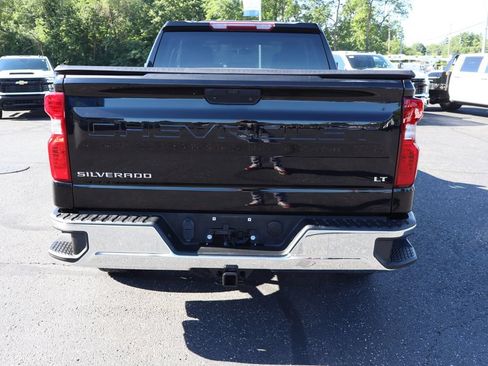 Used 2021 Chevrolet Silverado 1500 LT AWD/4WD image 29